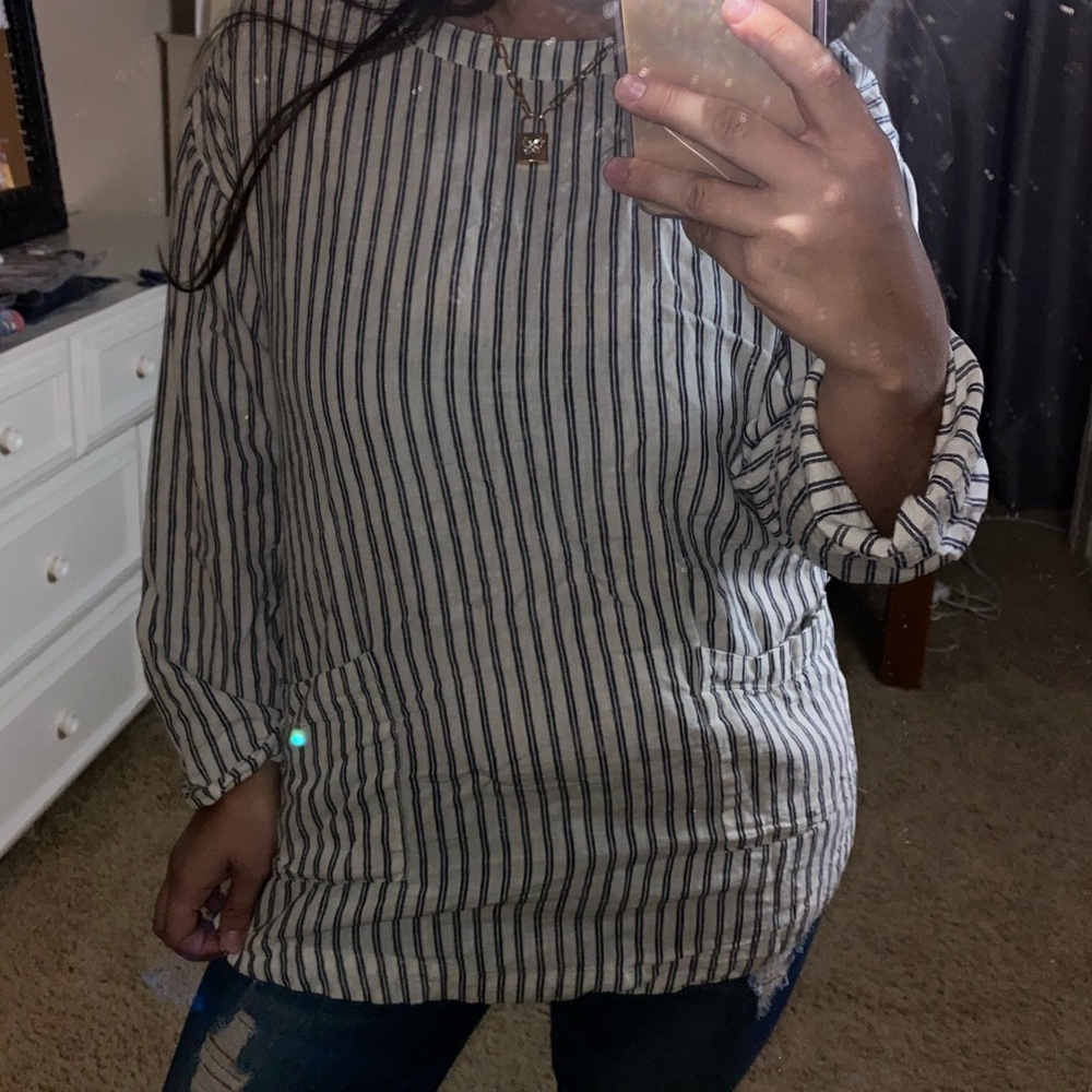 striped boutique top